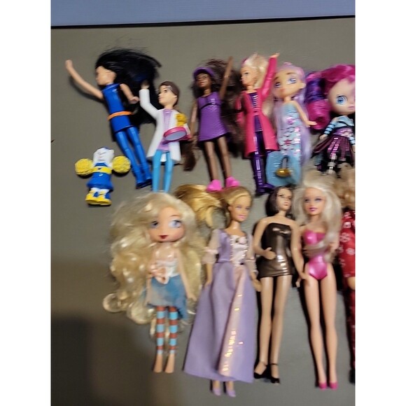 Mini Doll Lot BLYTHE BARBIE etc... McDonalds Mixed lot - Picture 2 of 12